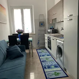 https://appartamento-vista-mare-falconara-marittima.riccione-hotels.org